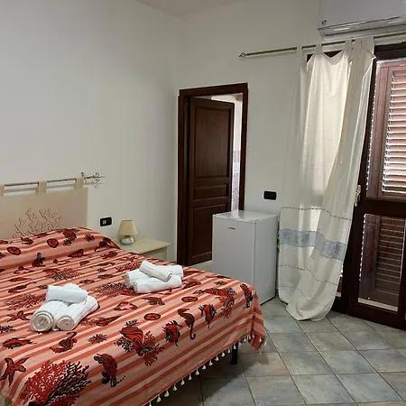 Santeodoro Straulas 酒店